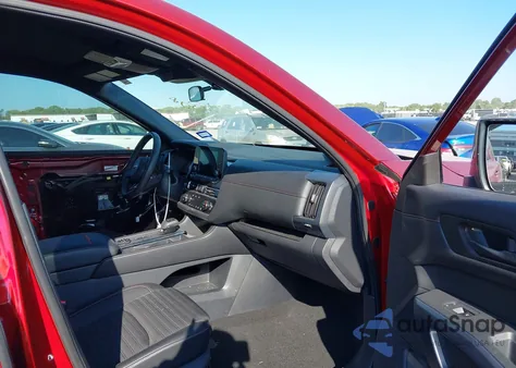 2024 Nissan Pathfinder Rock Creek 4Wd z USA, uszkodzony, nr VIN 5N1DR3BD3RC280741